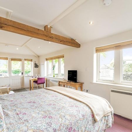 Austwick The Friendly Room מראה חיצוני תמונה
