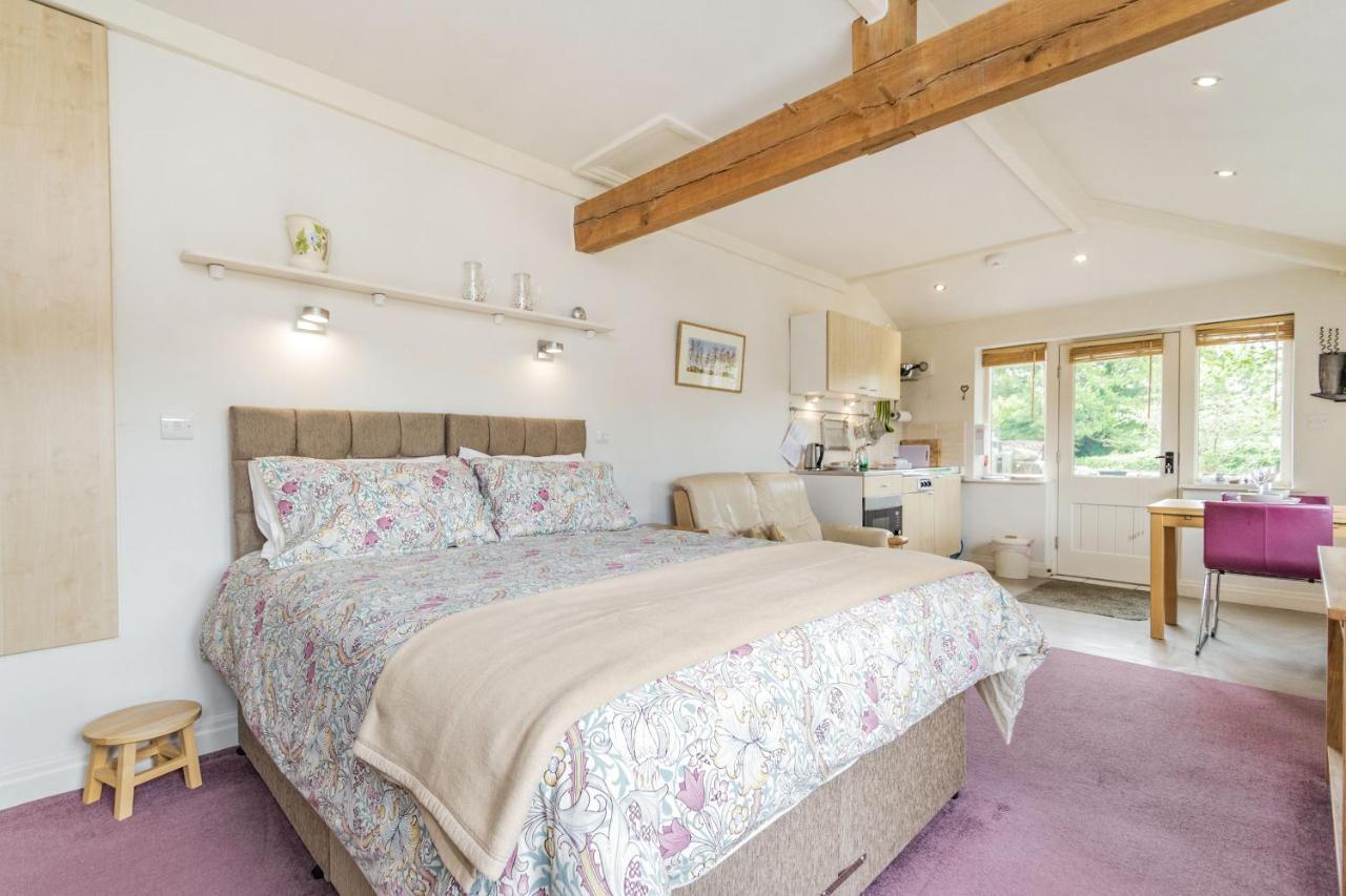 Austwick The Friendly Room מראה חיצוני תמונה